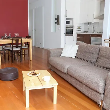 Apartment Comfort With Balcony By Lovelystay Lisbon