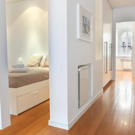 Daire Comfort With Balcony By Lovelystay Lisboa