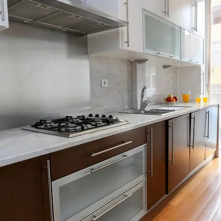 Apartament Comfort With Balcony By Lovelystay
